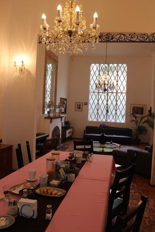 Acomodação com café da manhã  Casa Comtesse 3*